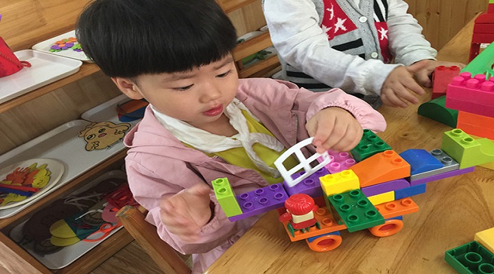 幼兒園小班桌面玩具何以成為學(xué)習好幫手